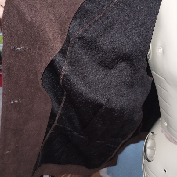 RQT Woman Adorable Suede like Jacket - Picture 7 of 7